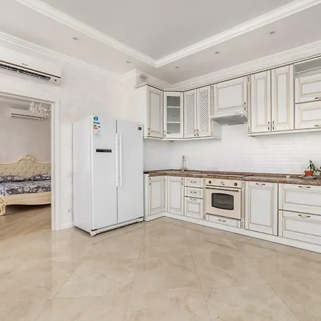 Vip Level Sea View 公寓 敖德萨